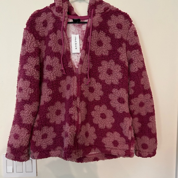 NWT PacSun Royal Flower Printed Sherpa Women’s Hoodie. Size Medium - Picture 5 of 6